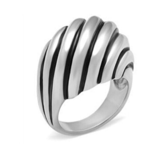 Stainless Steel Grooved Shell size 8 Statement ring silver black - Picture 7 of 7